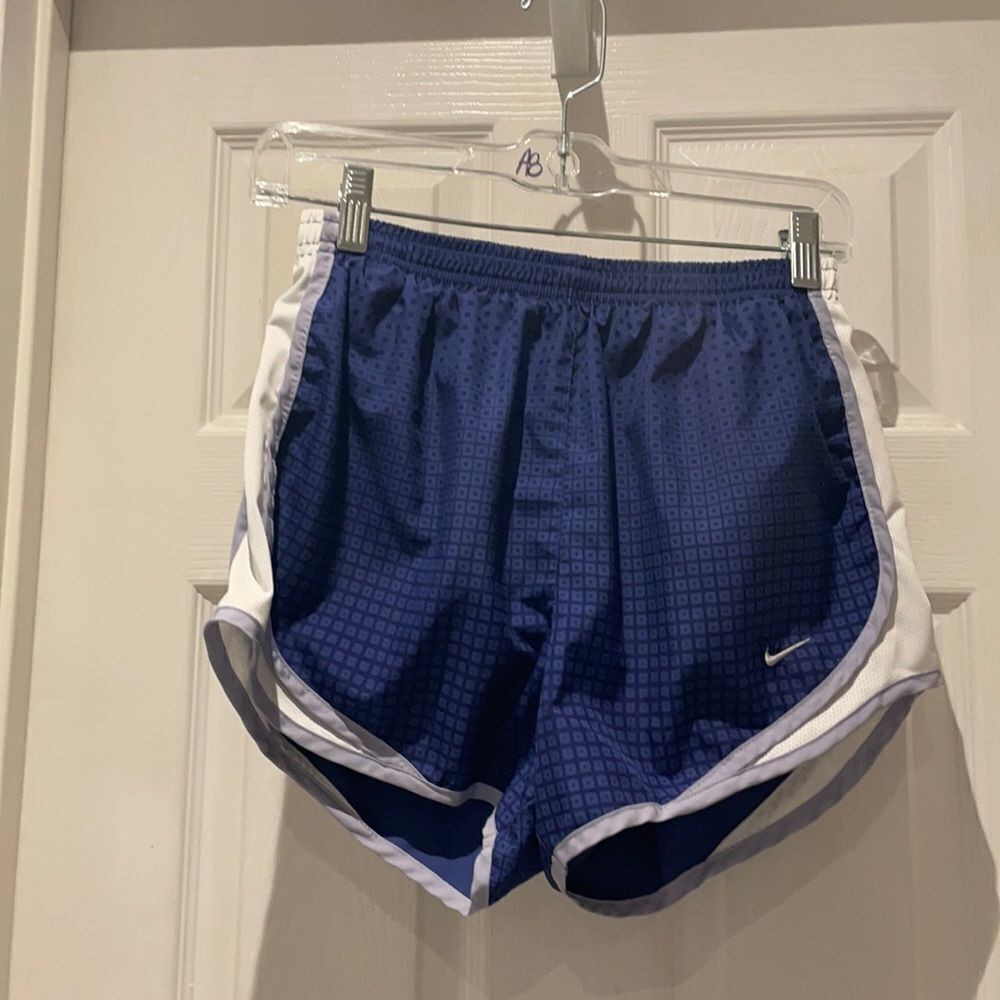 Nike athletic lined drawstring shorts SZ small